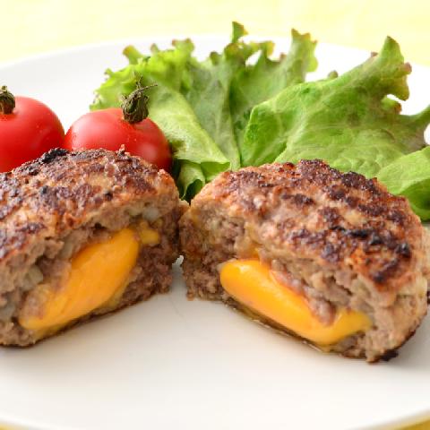 とろ~り チェダーチーズinハンバーグ